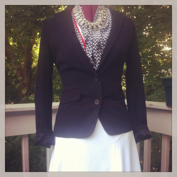 💓REDUCED💓 Banana Republic Pinstripe Blazer - Picture 1 of 4