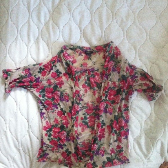 It's a 100% polyester rue 21 blouse