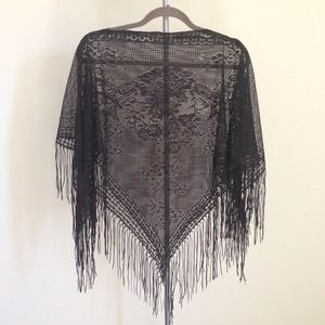 ❤️bundled❤️Bohemian Lace Fringe Pullover Shawl