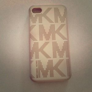 Michael Kors Silicon case