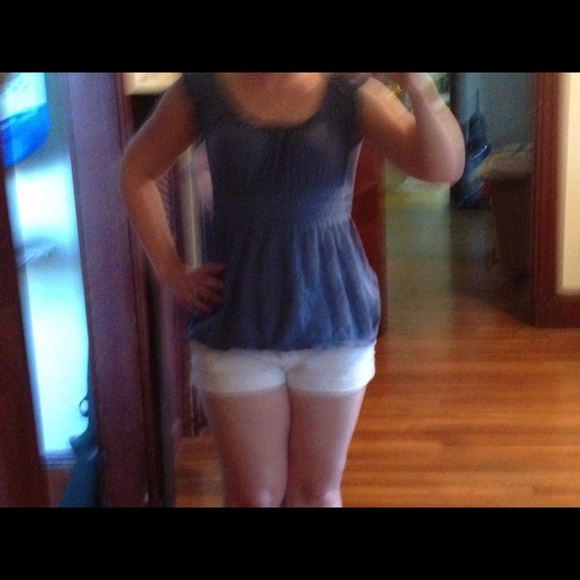 Blue top - Picture 2 of 2