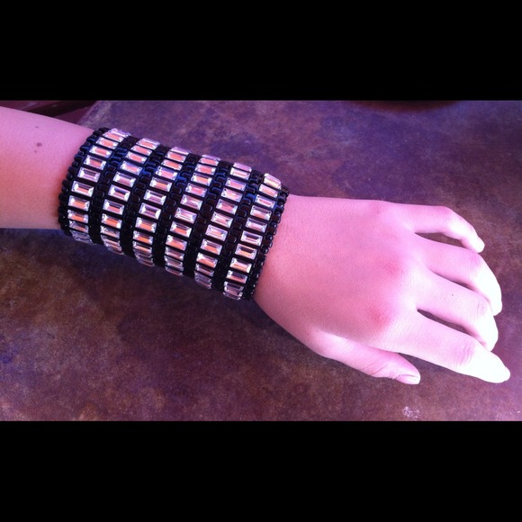 😍GONE😍KENNETH JAY LANE CUFF - Picture 2 of 4