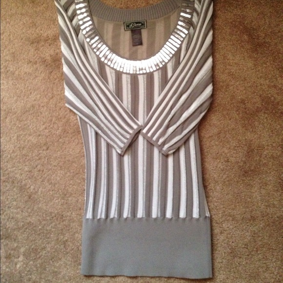 Guess top