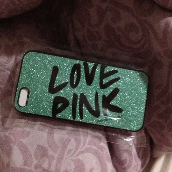 Brand new never used iPhone 5 vs phone case