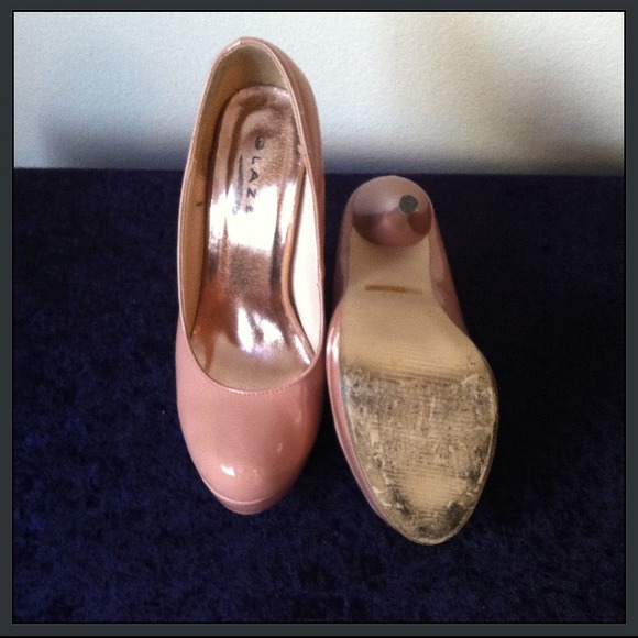 S O L D - Picture 2 of 2