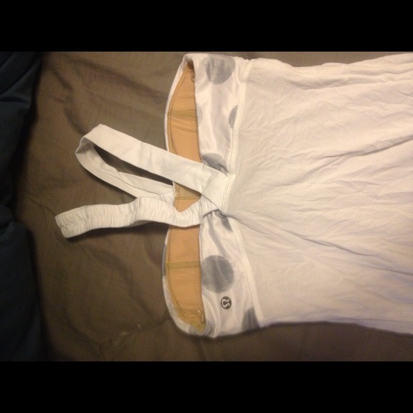 *SOLD* Lululemon tank - Picture 2 of 2