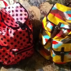 💕💕LOOKING  FOR THESE💕💕