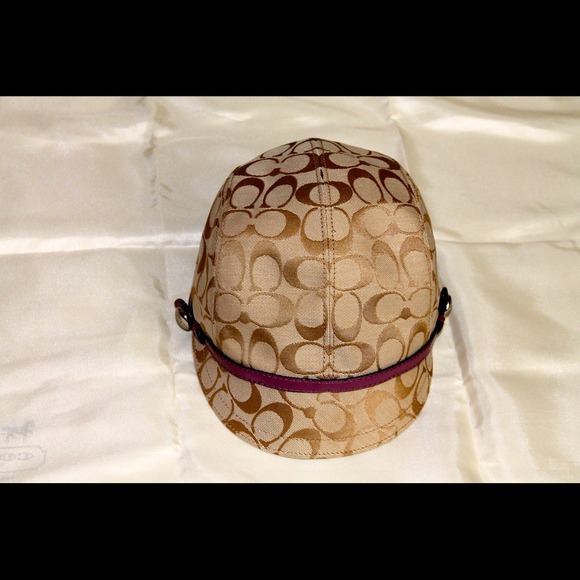 Coach hat