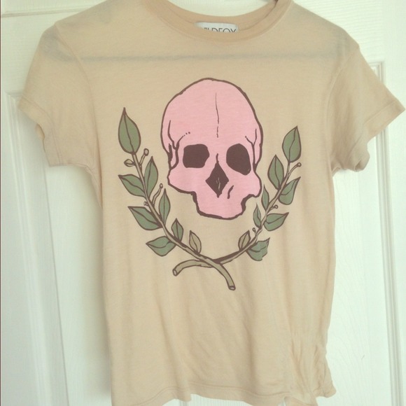 Wildfox Skull and Hearts T Shirt