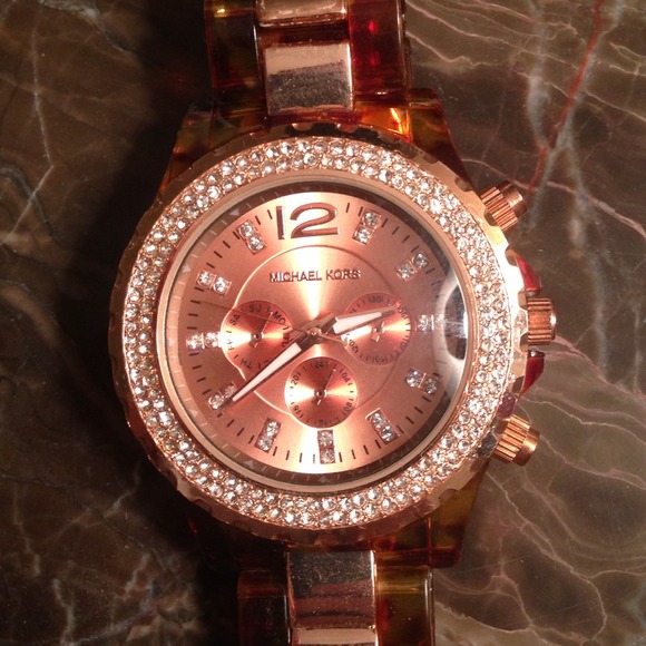 Mk watch