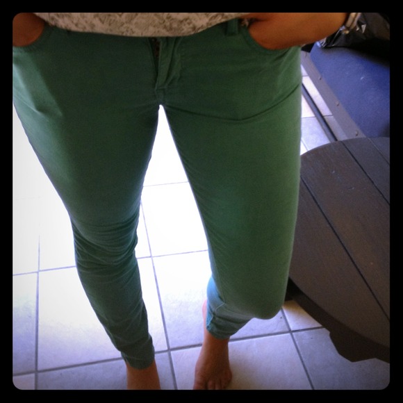 ❌Sold ❌Teal jeans
