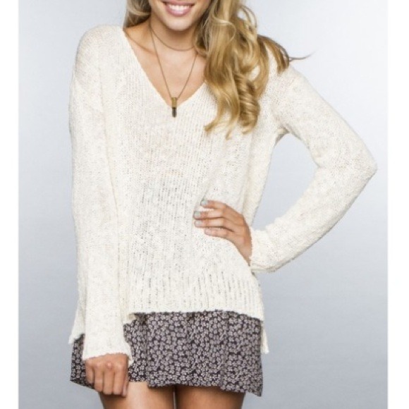 ❌ Not Available ❌ Carmen sweater (white) - Picture 4 of 4