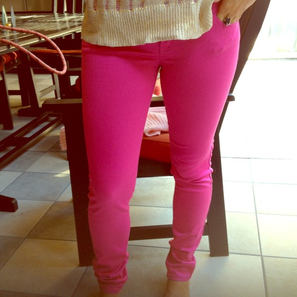 ❌Sold ❌Hot pink jeans