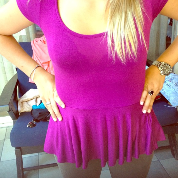 ❌Sold Purple peplum top