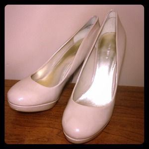 Patent Leather Nude Pumps!