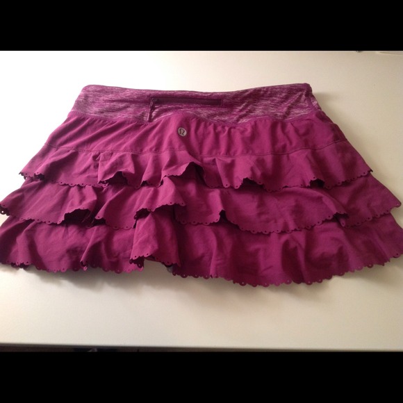 Lululemon running skirt