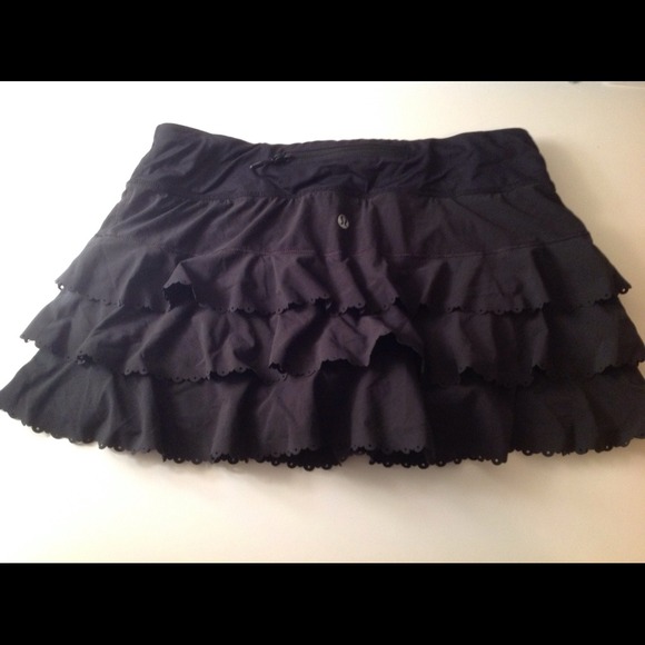 Lululemon running skirt