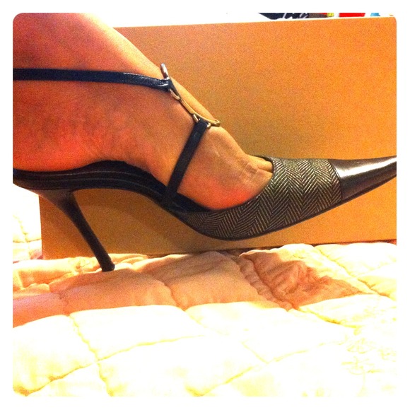 Authentic RODO pumps Size 7