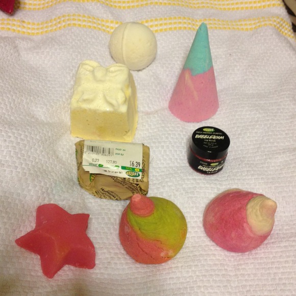 🚫SOLD 🚫Lush bundle for candida7