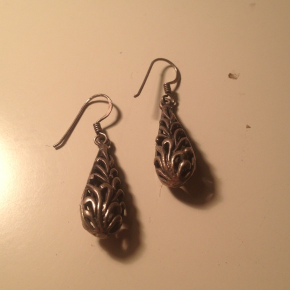 Silver Water Droplet Earrings