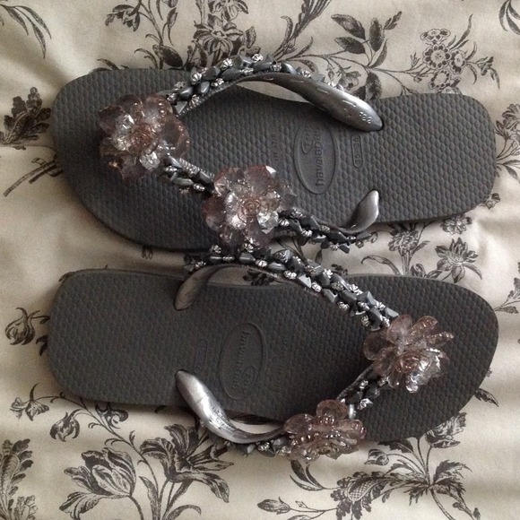 Grey Sandals with flower