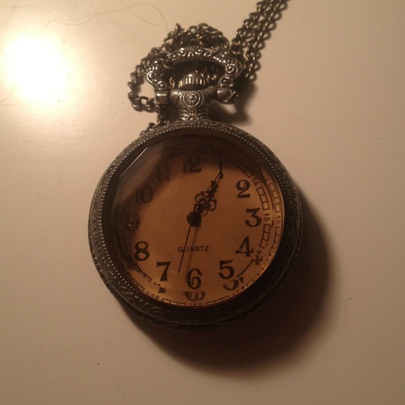 Clock necklace