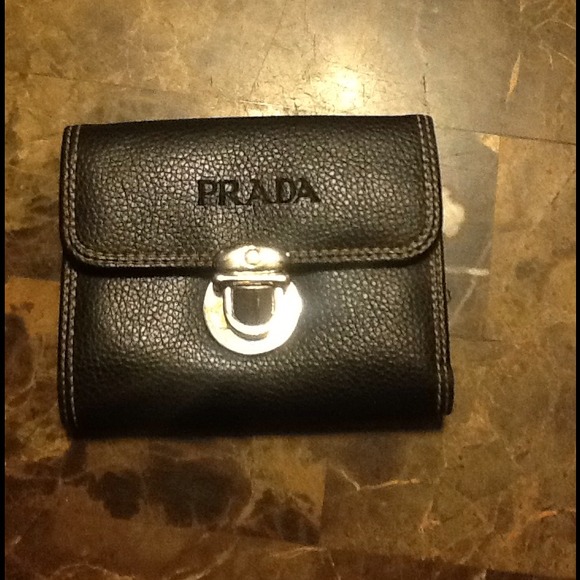 PRADA wallet