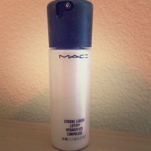 ❌SOLD! ❌MAC Liquid Strobe Cream