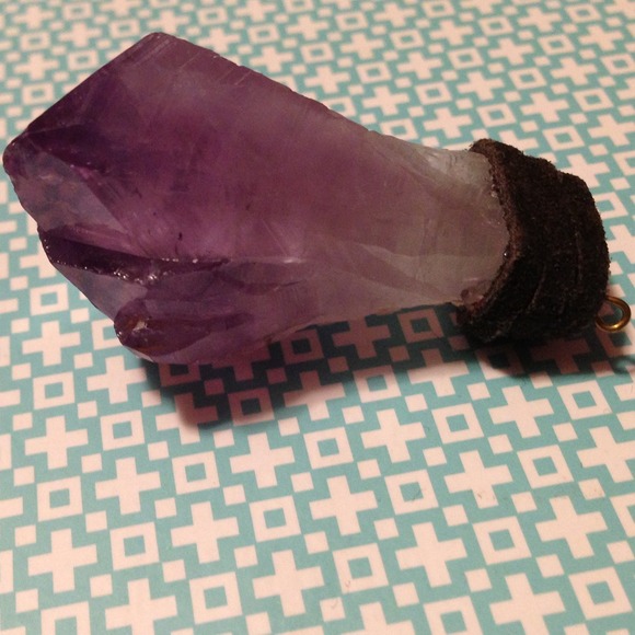 ｘ ｓｏｌｄ ｘ - Picture 3 of 3