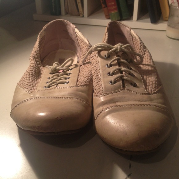 Cream oxfords