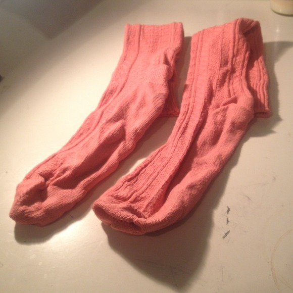 Salmon socks