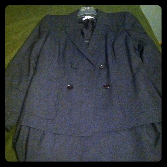 Charcoal Grey skirt suit - brand new never worn