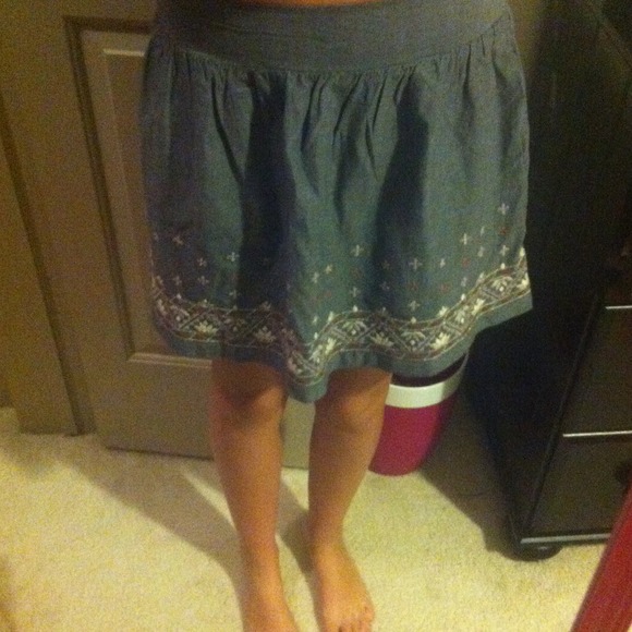 American Eagle Tribal print skirt! - Picture 1 of 3