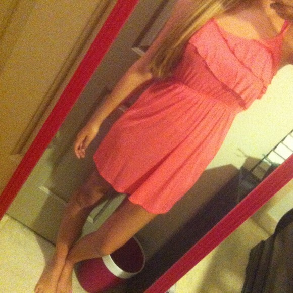 light pink dress! - Picture 3 of 3
