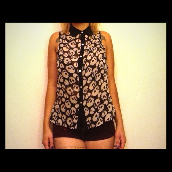 Skull Buttonup Shirt