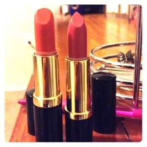 ELIZABETH  ARDEN LIPSTICKS!!💄💄💄💄