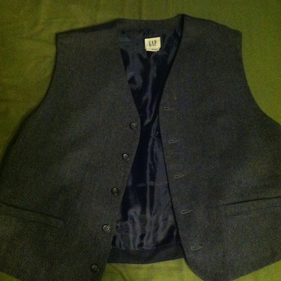 Men's wool /poly herringbone vest