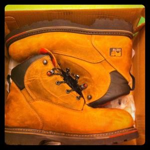 Men's Timberland boots. Worn a few times
