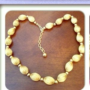 💢TRADED💢Gold filled choker with extender- 15-18"