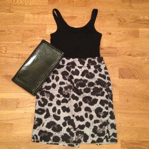 Leopard Banana Republic skirt