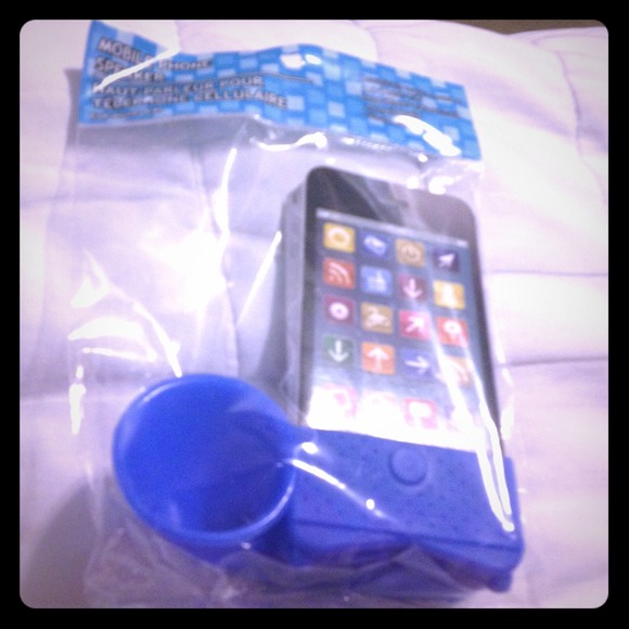 iPhone 4/4s or iPod speaker