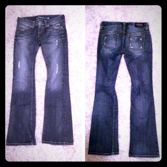 ✨Guess Daredevil boot cut jeans!✨
