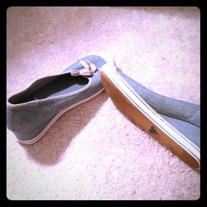 Light blue Roxy sneaker wedges