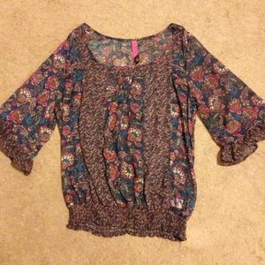 🌺TRADED WITH Stitchesforyou 🌺 Printed Flower Top