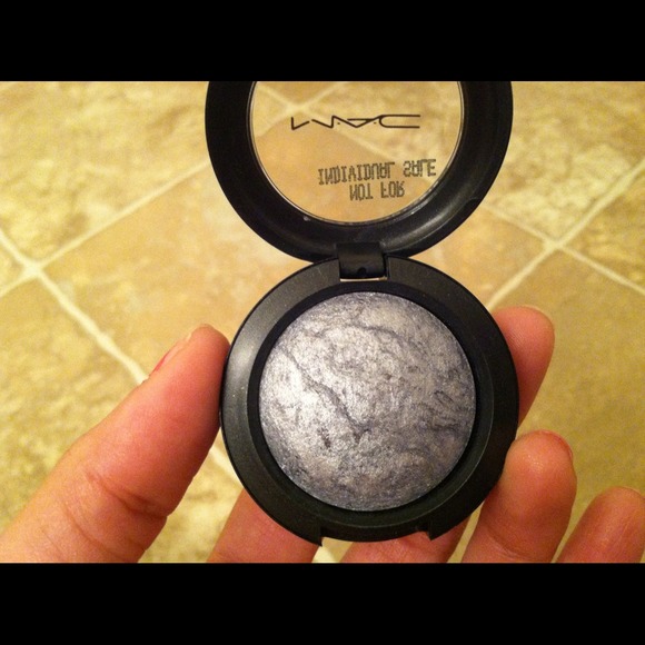 Bundle trade for @hlouiee