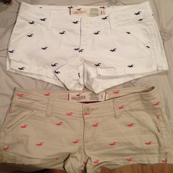 HOLLISTER BUNDLE 2/$40 Seagull-Print Shorts