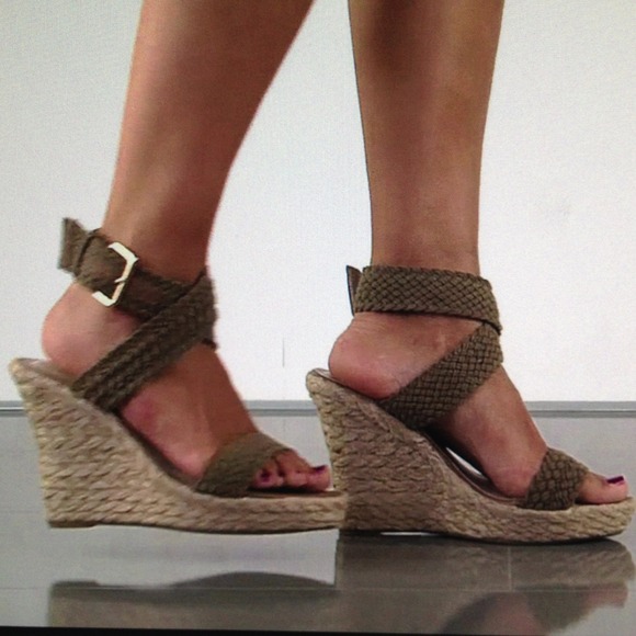 Jessica Simpson Espadrille wedge- size 7