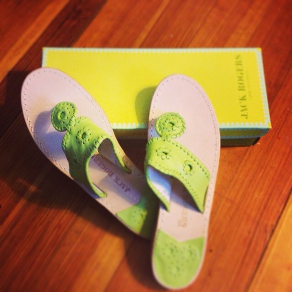 ❌SOLD❌Green Jack Rogers Sandals