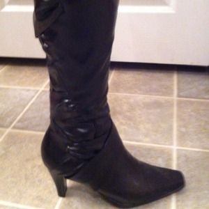 Black Heels by Maurice's Sz 7.5