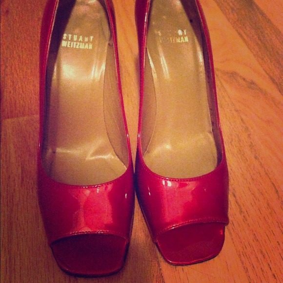 Stuart Weitzman peep toe heels 6.5